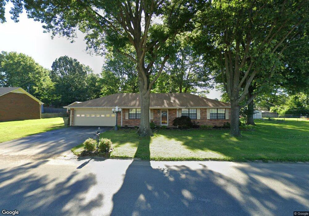 401 Bellwood Dr, Paragould, AR 72450 - photo 1