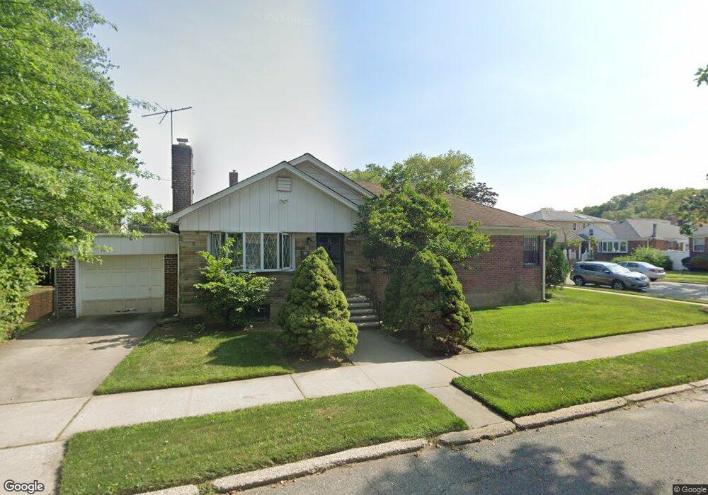 17530 50th Ave, Fresh Meadows, NY 11365 - photo 1