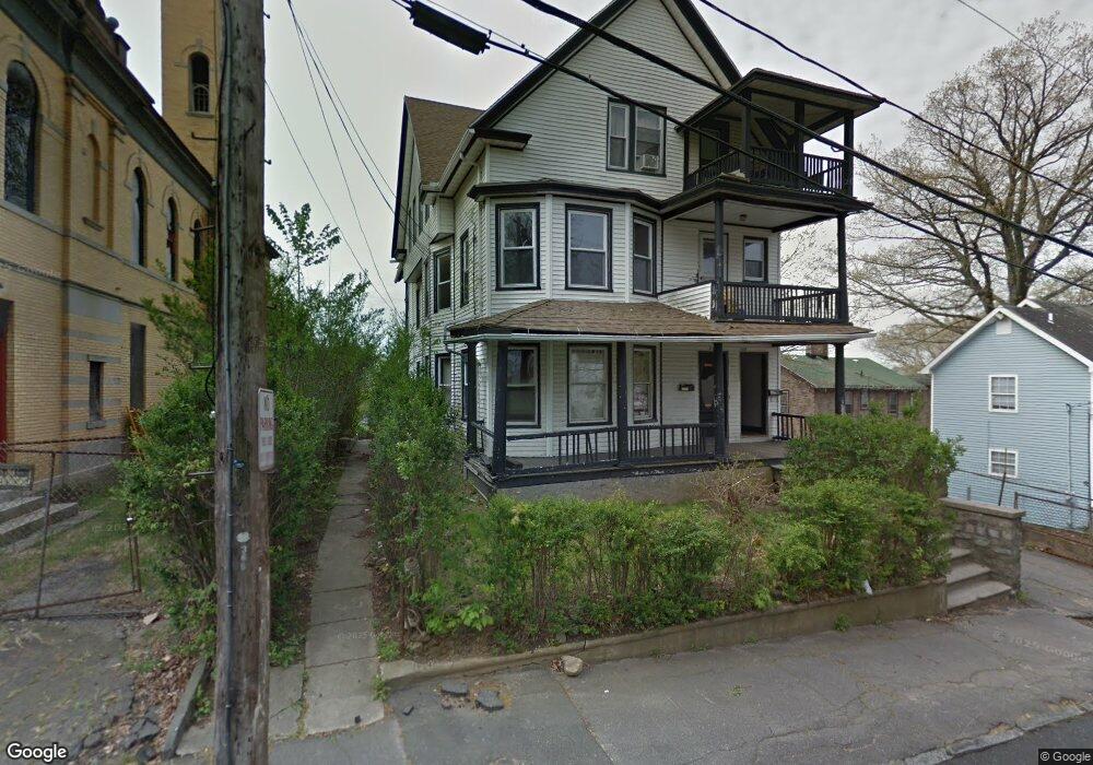 105 Burton St, Waterbury, CT 06704 - photo 1