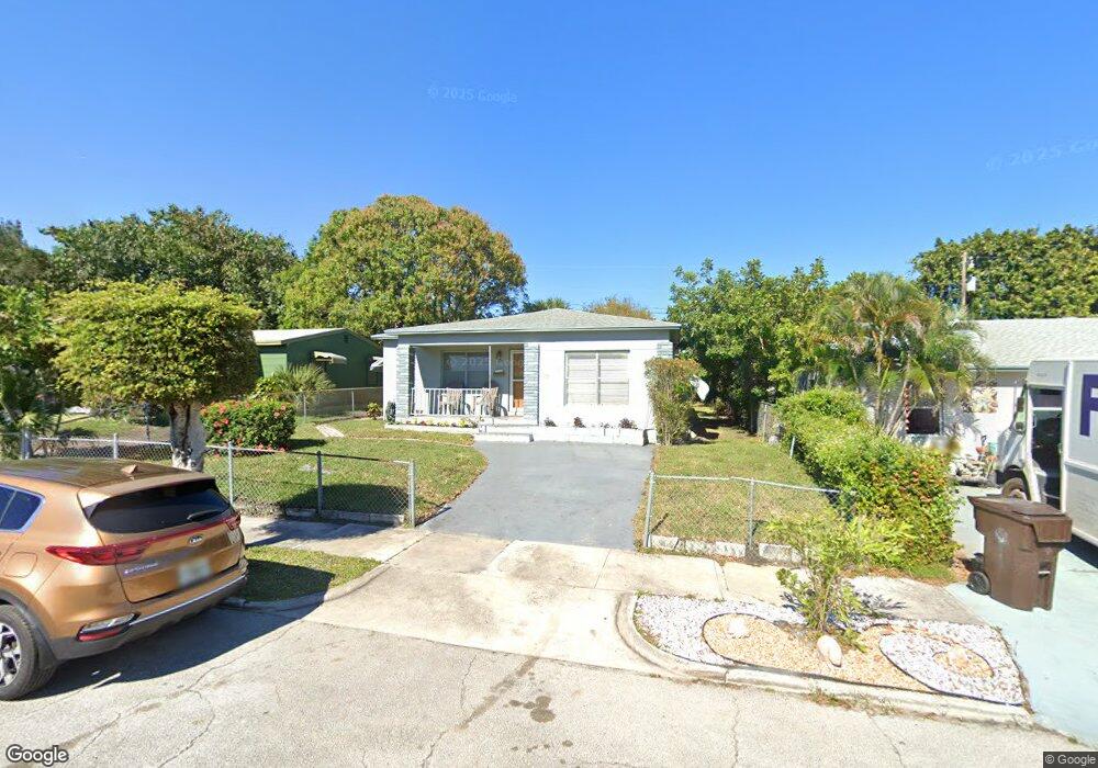 833 30th St, West Palm Beach, FL 33407 - photo 1