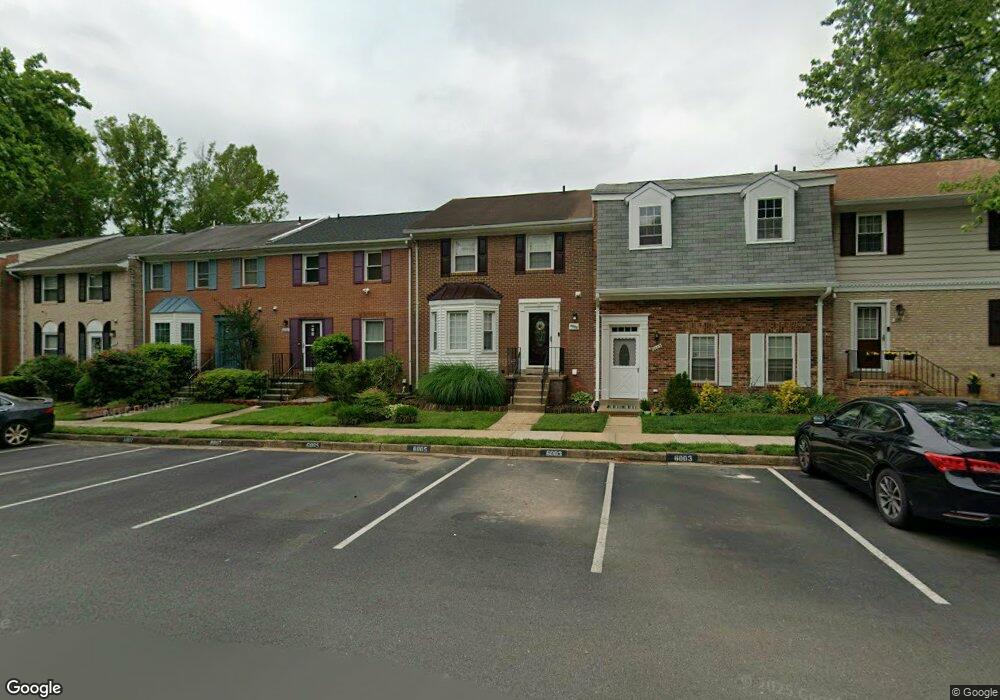 6005 Ticonderoga Ct, Burke, VA 22015 - photo 1