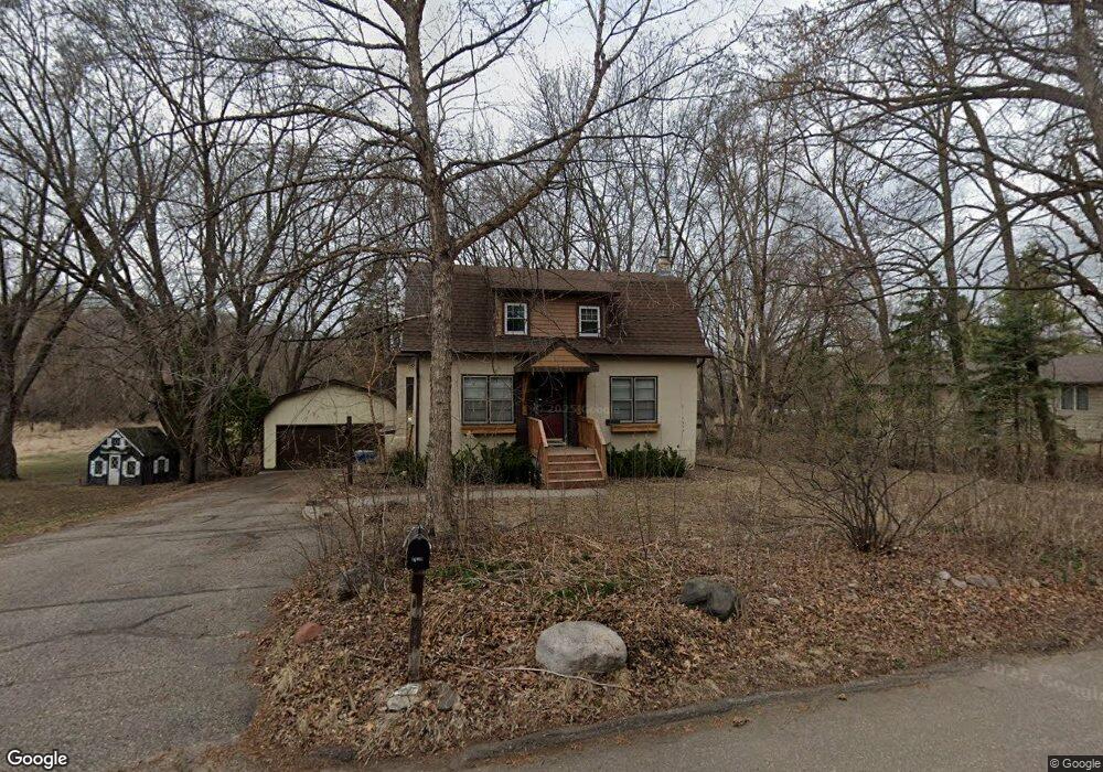 13629 Spring Lake Rd, Minnetonka, MN 55345 - photo 1