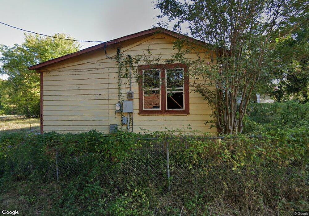 411 Sadler St, Nacogdoches, TX 75961 - photo 1