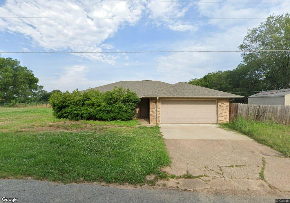 553 Old Airport Rd, Denison, TX 75021 - photo 1