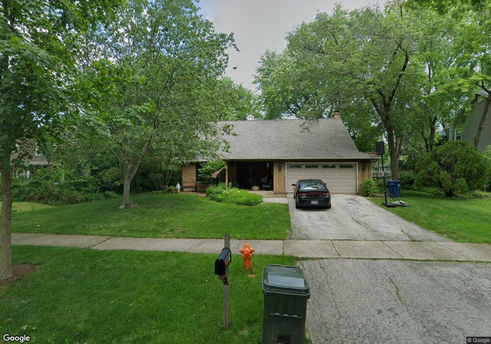 817 Timber Trail Dr, Naperville, IL 60565 - photo 1