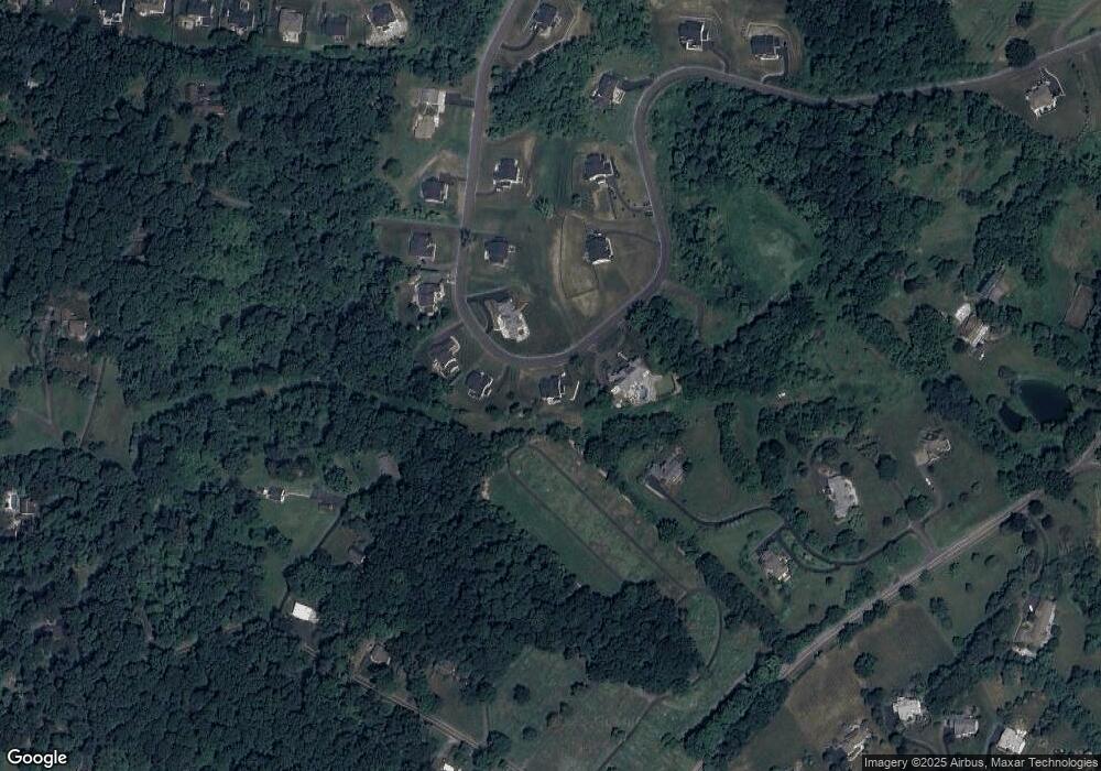 5710 Saucon Ridge Rd unit Lot 7, Coopersburg, PA 18036 - photo 1