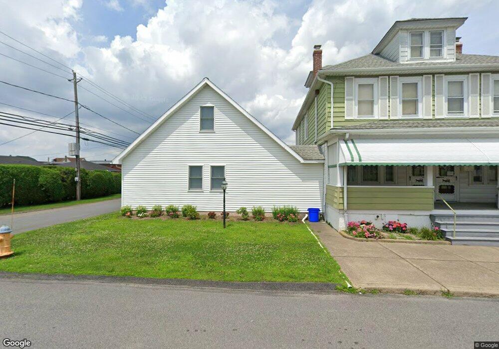 325 Thirwell Ave, Hazleton, PA 18201 - photo 1