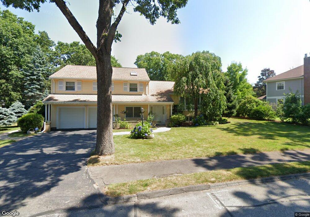 40 Poplar Rd, Wellesley, MA 02482 - photo 1