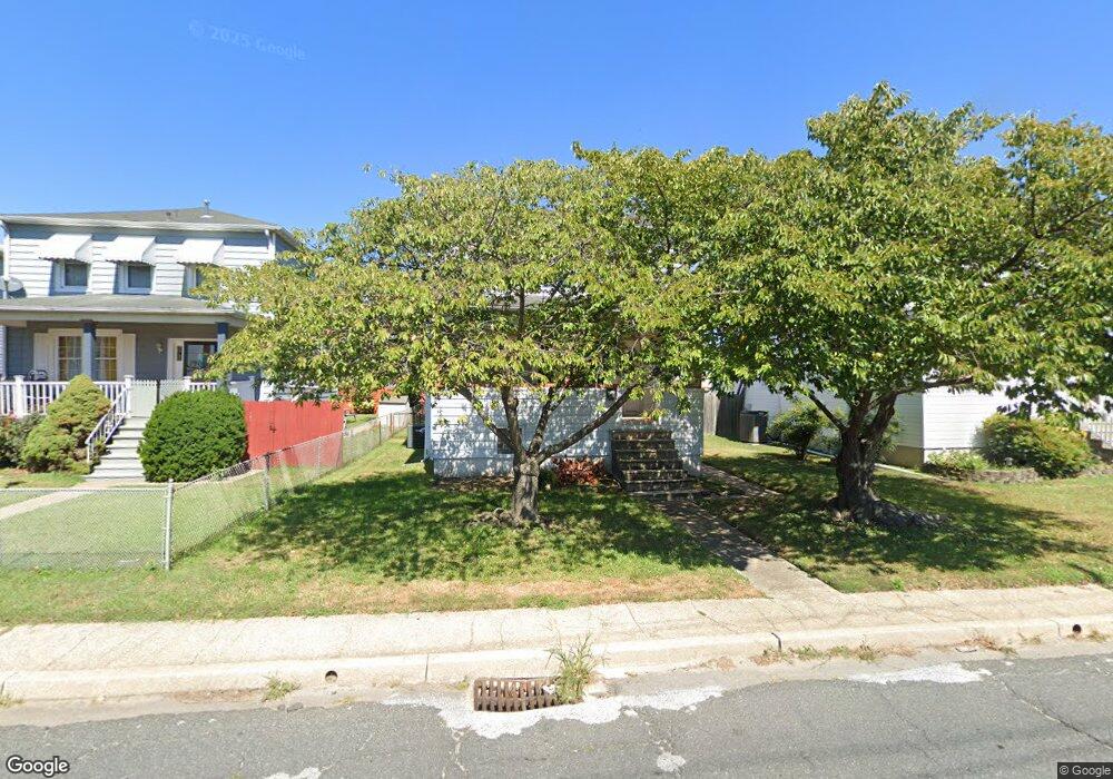 6908 Sollers Point Rd, Dundalk, MD 21222 - photo 1