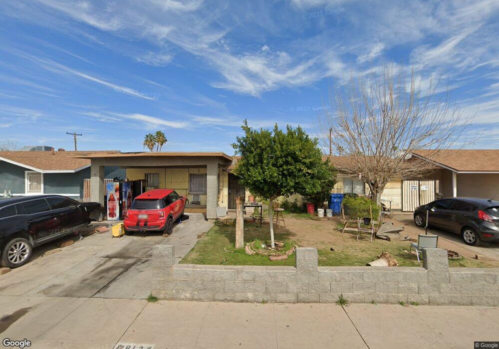 8124 W Avalon Dr, Phoenix, AZ 85033 - photo 1