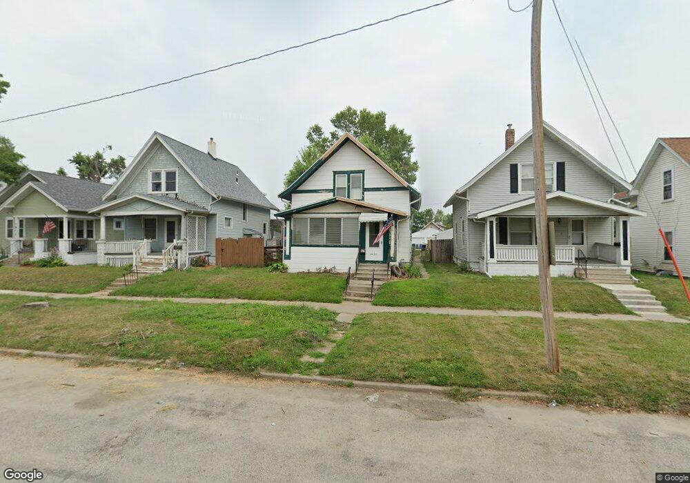 1423 3rd St SW, Cedar Rapids, IA 52404 - photo 1