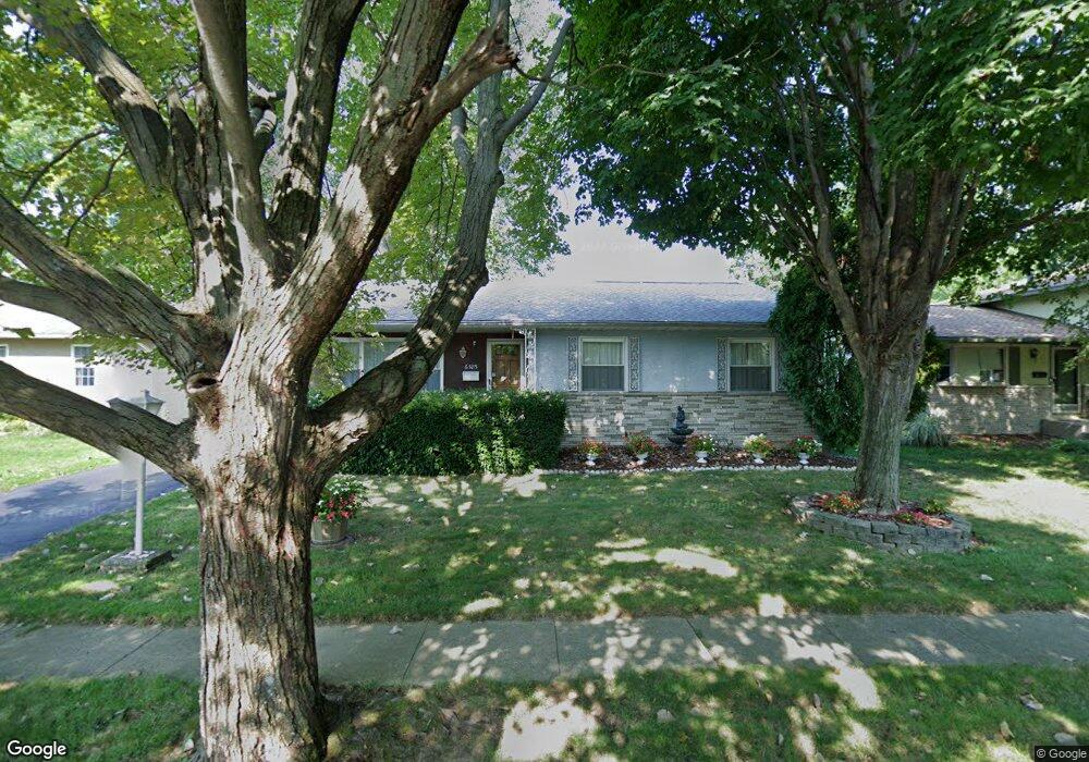 6585 Bosworth Square W, Columbus, OH 43229 - photo 1