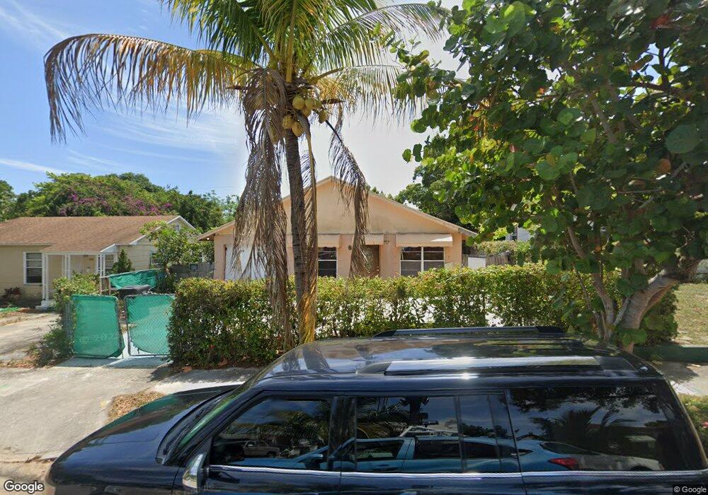 820 30th Ct, West Palm Beach, FL 33407 - photo 1