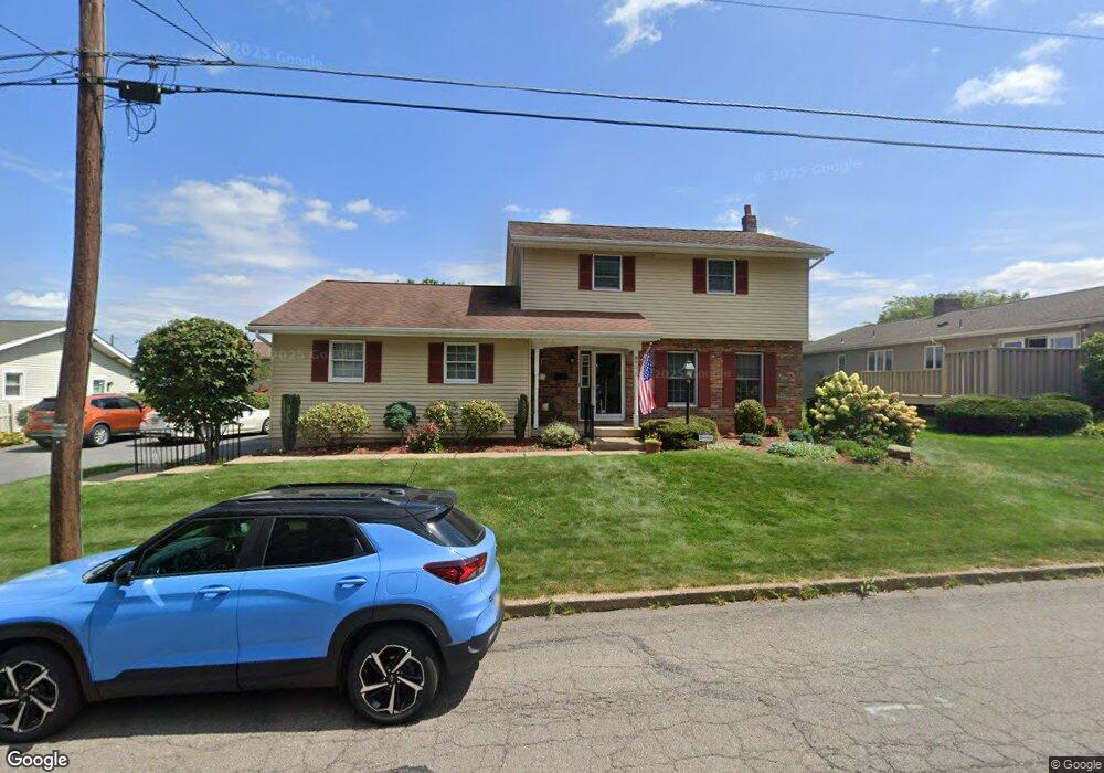 895 Mcnair St, Hazleton, PA 18202 - photo 1