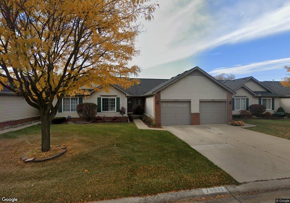 29941 Kenwood Ct unit 6, Roseville, MI 48066 - photo 1
