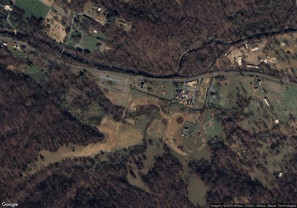 2509 Nethers Rd, Sperryville, VA 22740 - photo 1