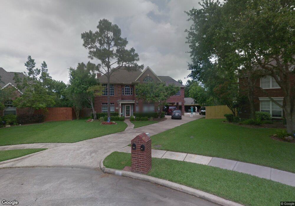 101 Lakeview Cir, Friendswood, TX 77546 - photo 1