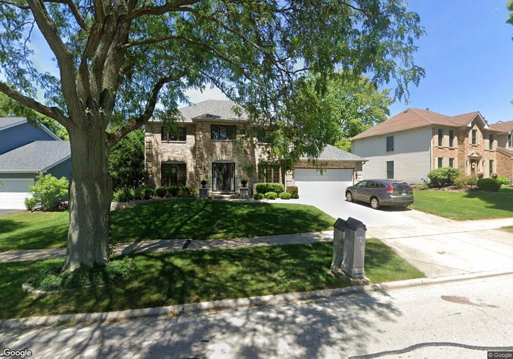 2219 University Dr, Naperville, IL 60565 - photo 1