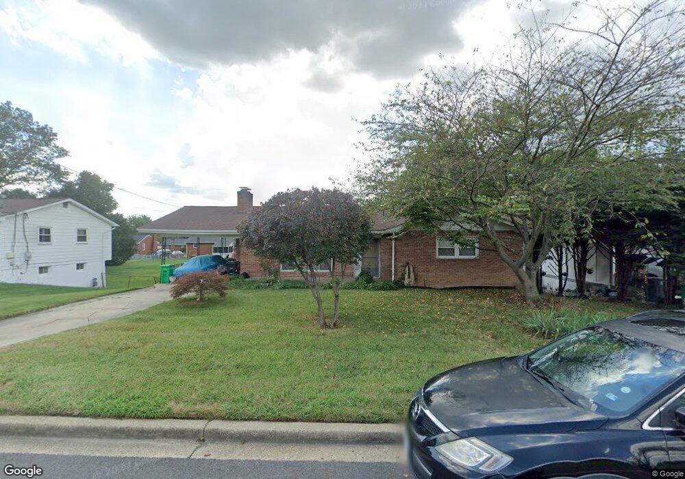 2111 Scott Key Dr, District Heights, MD 20747 - photo 1