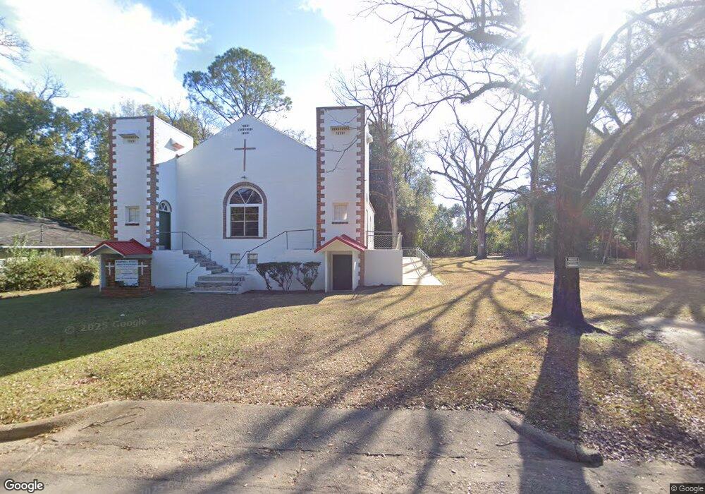 411 Campbell St, Bainbridge, GA 39819 - photo 1