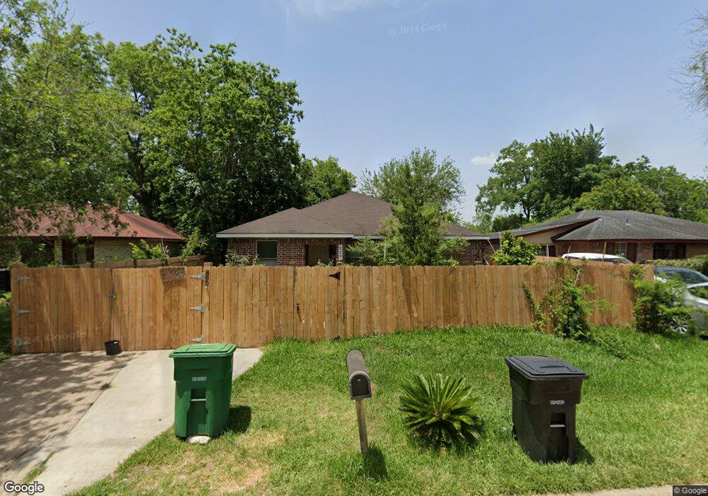 866 Marcolin St, Houston, TX 77088 - photo 1