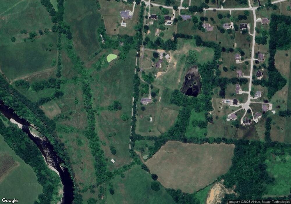 461 Colston Ln, Frankfort, KY 40601 - photo 1