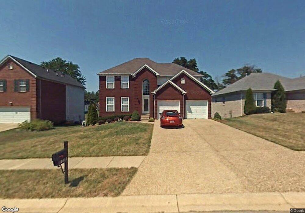 6410 Mossy Oaks Dr, Louisville, KY 40291 - photo 1
