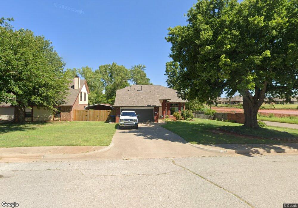 709 Rolling Meadow, Noble, OK 73068 - photo 1