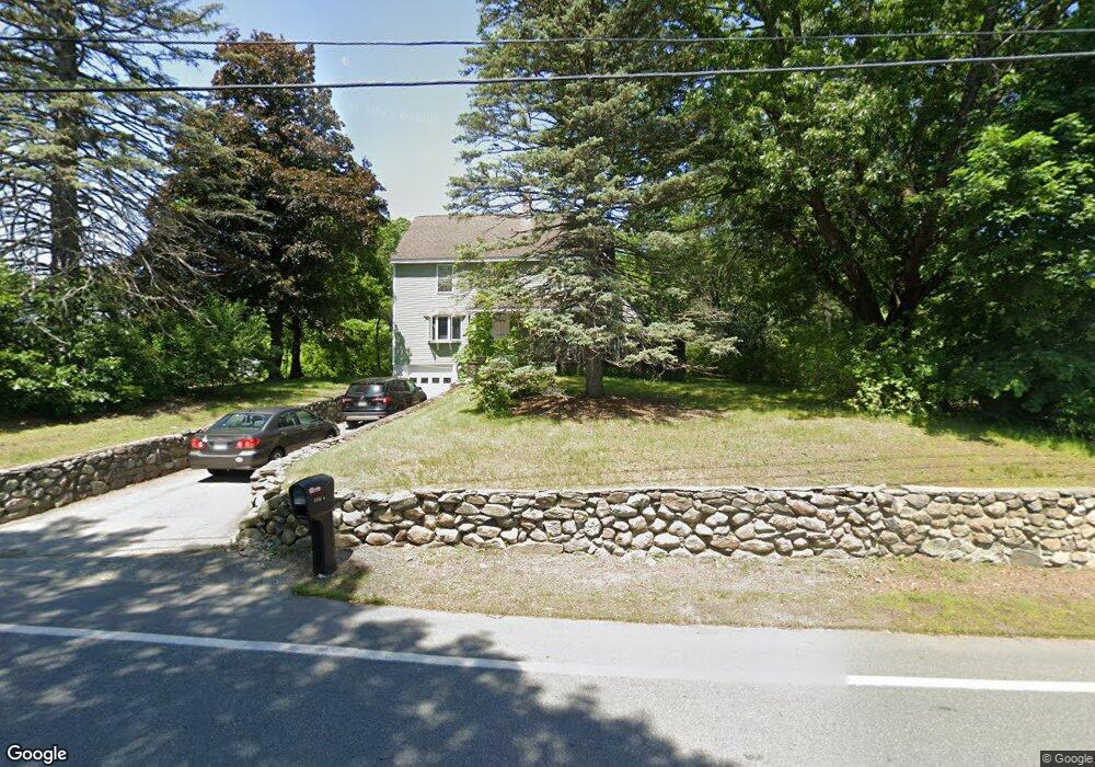 1195 Hildreth St, Dracut, MA 01826 - photo 1