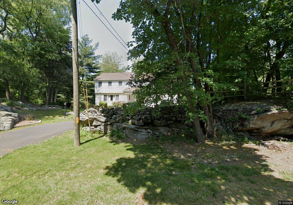 171 Weaver St, Greenwich, CT 06831 - photo 1