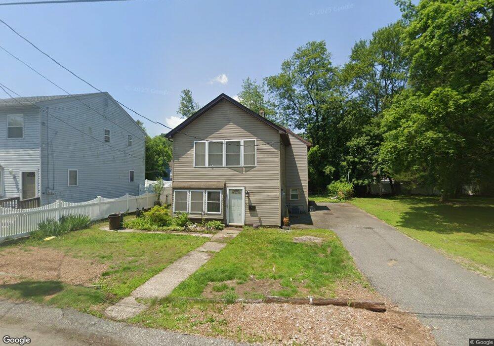 21 Lakeside Ave, Bloomingdale, NJ 07403 - photo 1