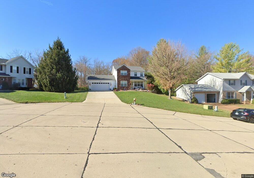 230 Forest Ridge Ct, Glen Carbon, IL 62034 - photo 1