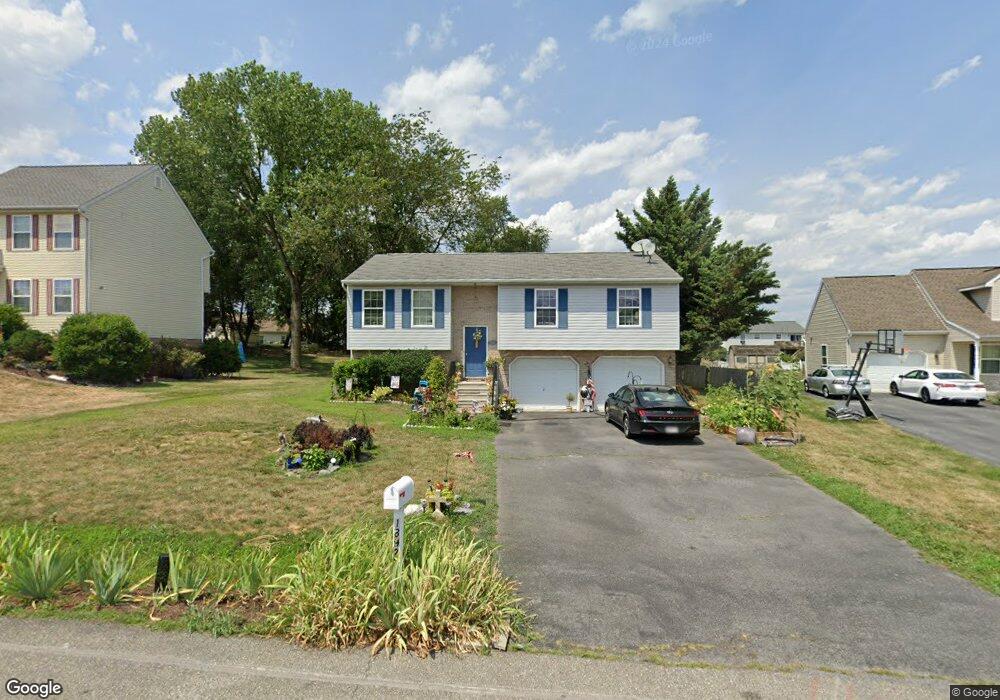 18927 Diller Dr, Hagerstown, MD 21742 - photo 1