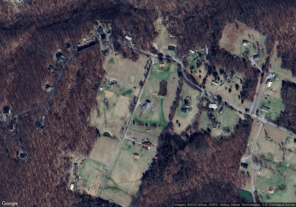 98 Rye Dr, Hedgesville, WV 25427 - photo 1