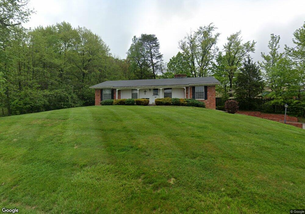 210 Captain Frank Rd, New Albany, IN 47150 - photo 1