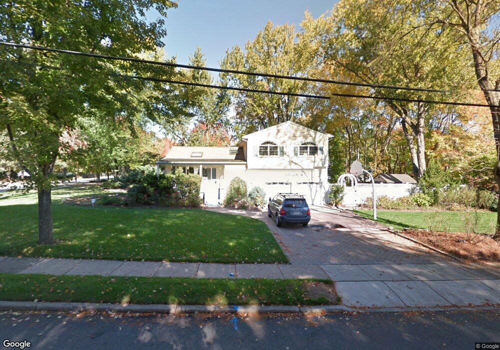 2 Buckingham Rd, Lake Hiawatha, NJ 07034 - photo 1