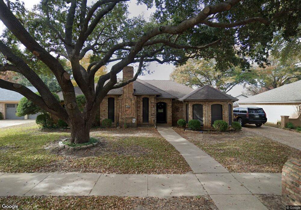 3705 Windomere Dr, Bedford, TX 76021 - photo 1