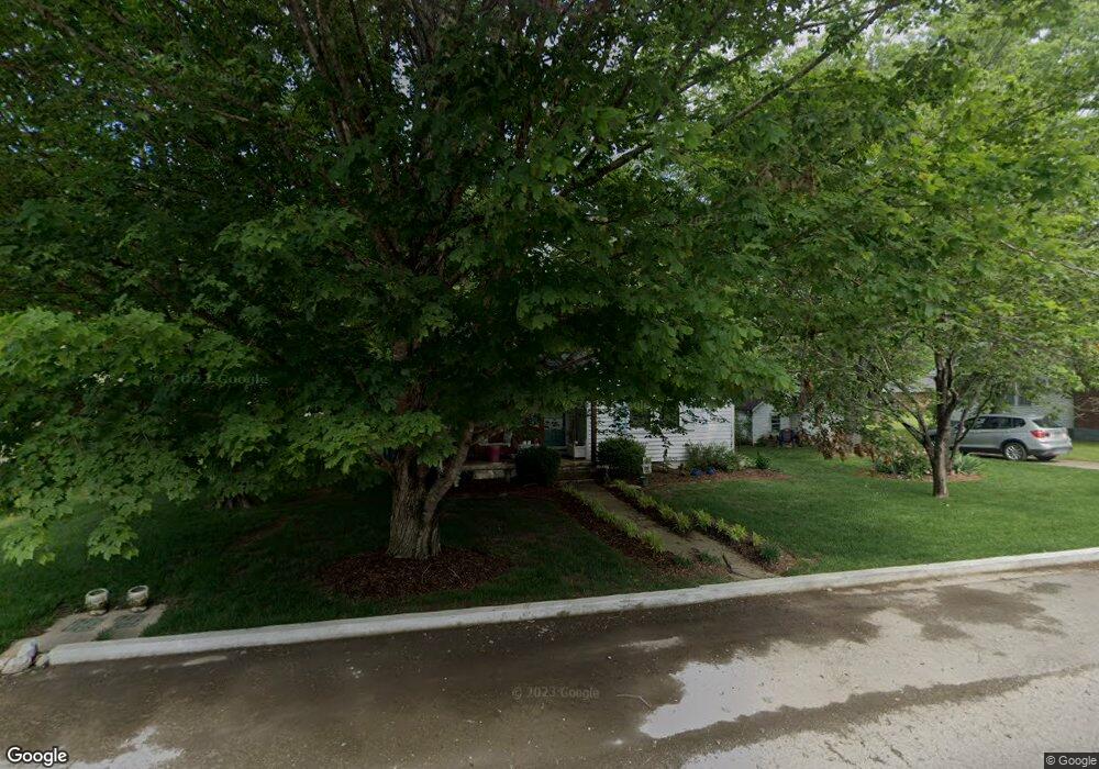 812 Shelbyview Dr, Shelbyville, TN 37160 - photo 1