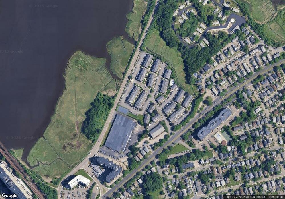 142 Quincy Shore Dr unit 144, Quincy, MA 02171 - photo 1