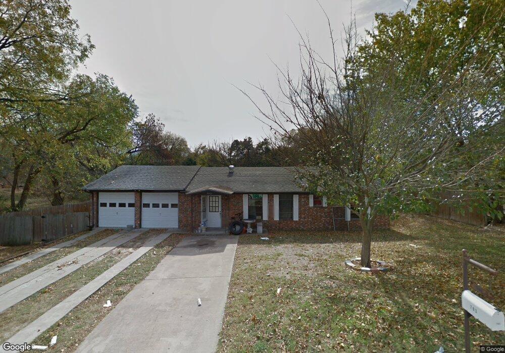 703 North St, Weatherford, TX 76086 - photo 1