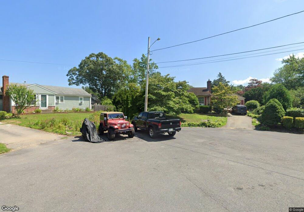 40 Ansonia Rd, Warwick, RI 02889 - photo 1