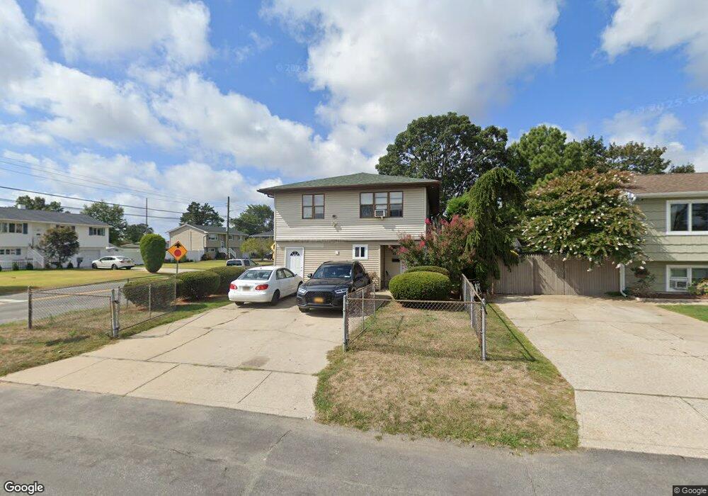 67 3rd Ave, Lindenhurst, NY 11757 - photo 1