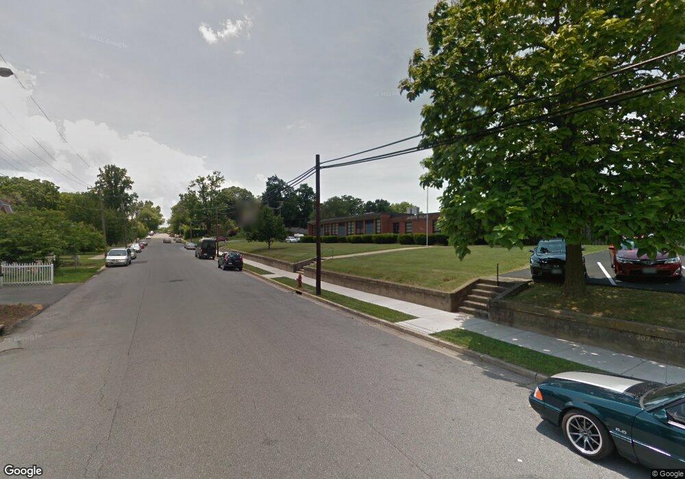 325 Pine Ave, Waynesboro, VA 22980 - photo 1