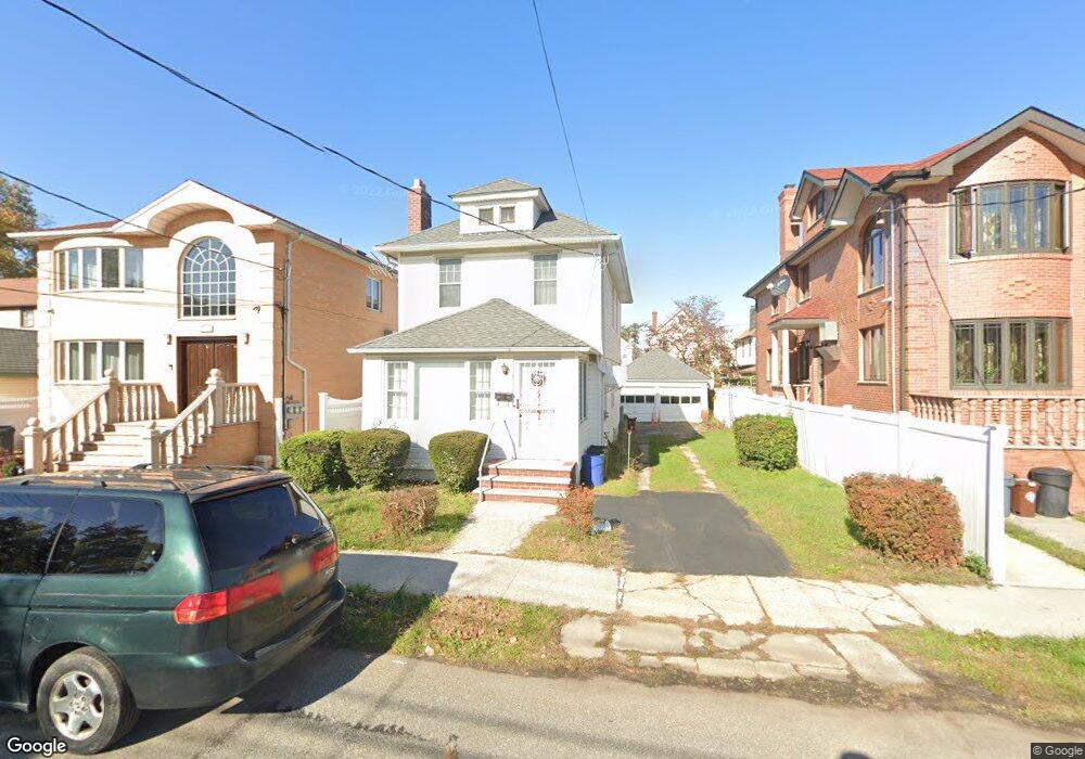 18915 44th Ave, Flushing, NY 11358 - photo 1