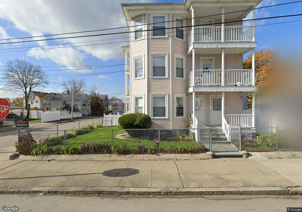 66 Knowles St, Pawtucket, RI 02860 - photo 1