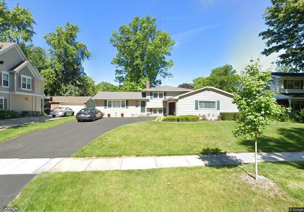 1229 Catalpa Ln, Naperville, IL 60540 - photo 1