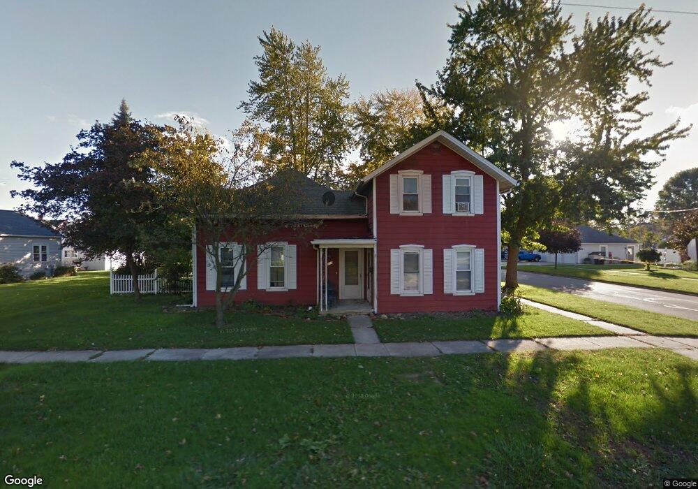 315 W 1st St, Woodville, OH 43469 - photo 1