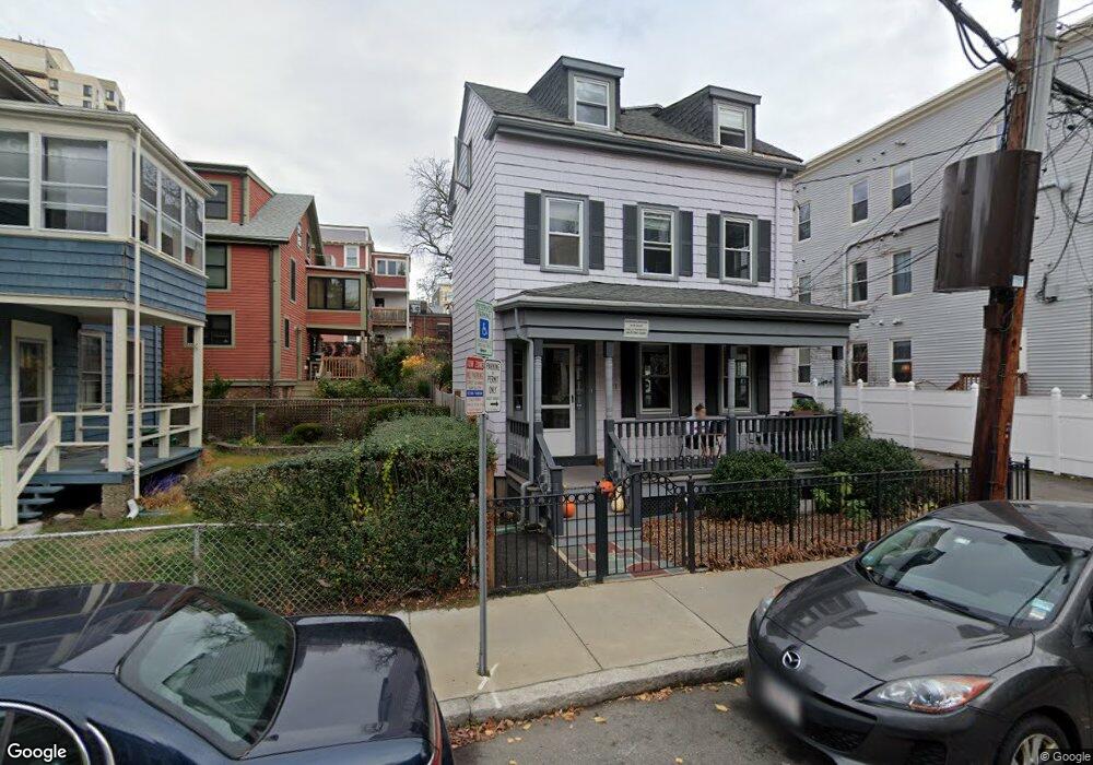 521 Green St unit 521-C, Cambridge, MA 02139 - photo 1