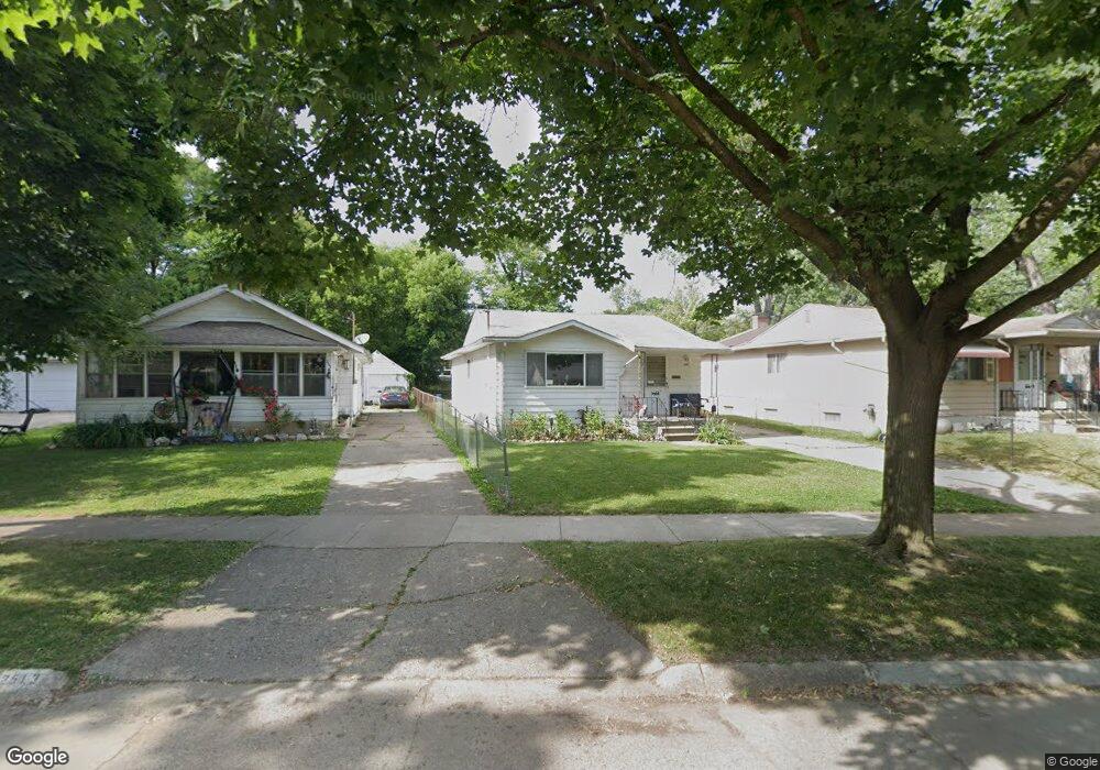 2517 Woodrow Ave, Flint, MI 48506 - photo 1
