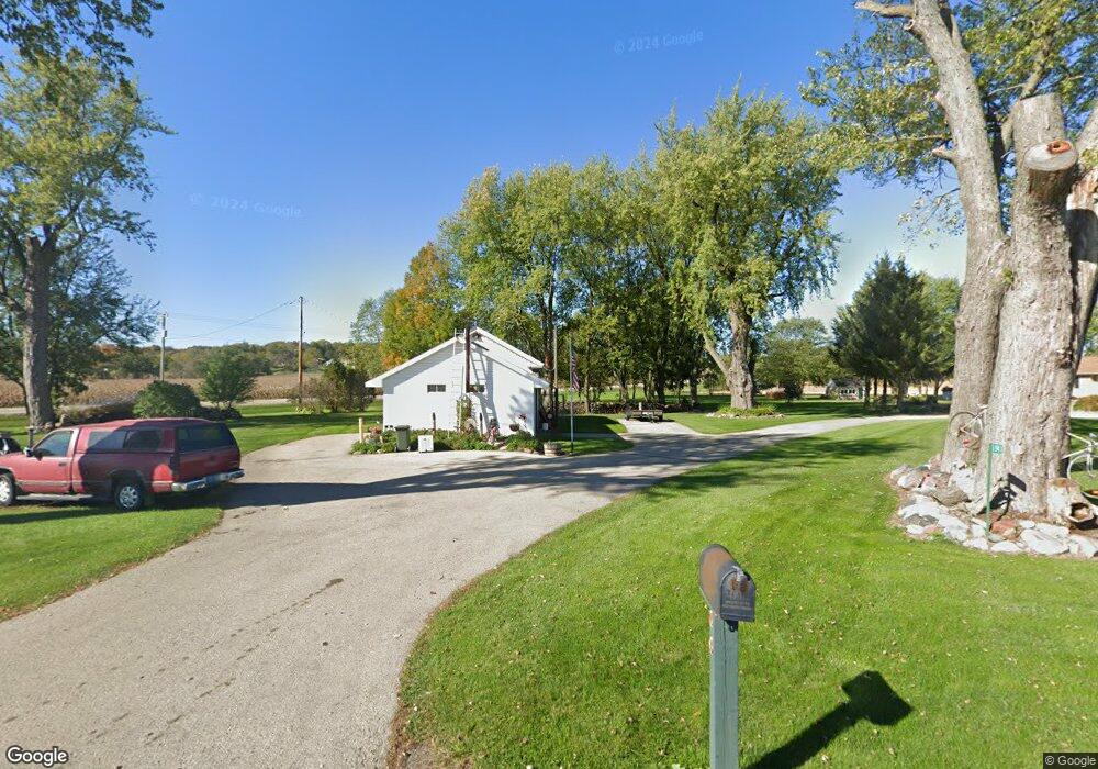 1941 Fitchburg Rd, Fitchburg, WI 53575 - photo 1